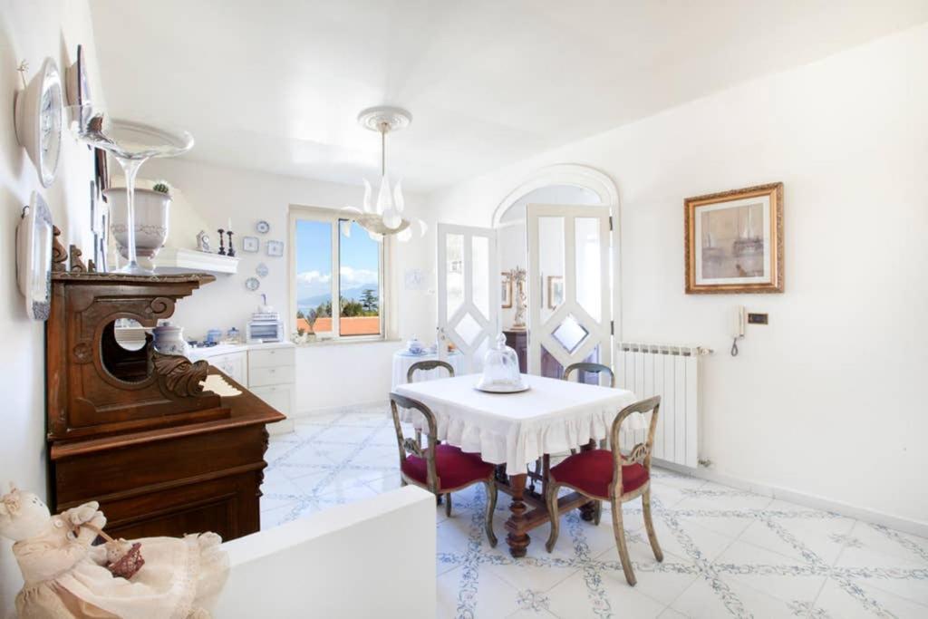 Maison Du Tasso Sorrento Bagian luar foto